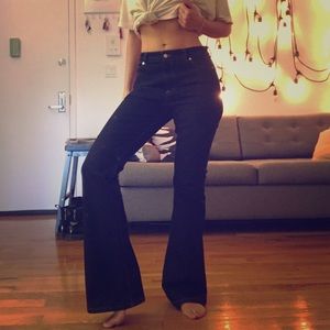 &Other Stories Flare jeans